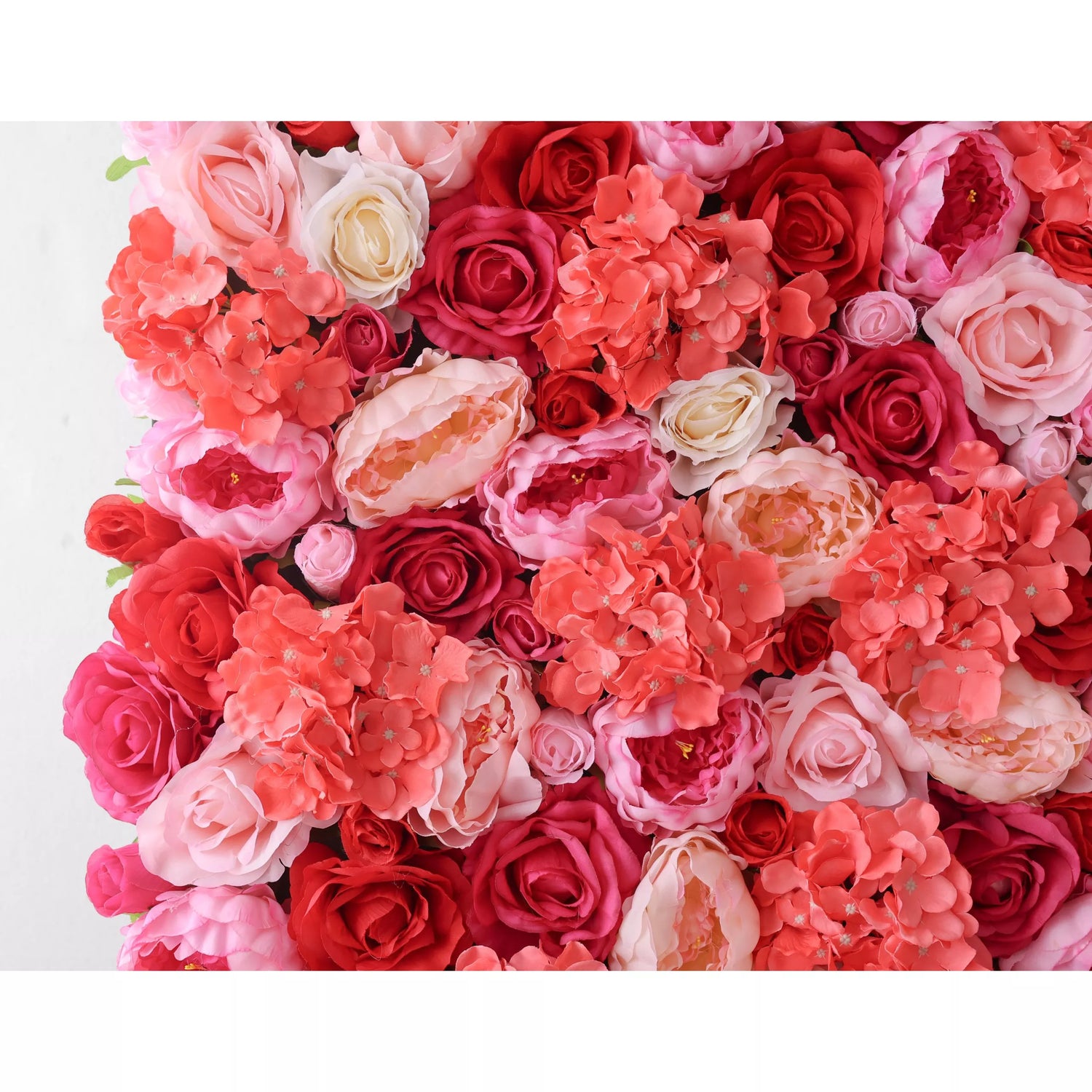 Valar Flowers Showcases: Crimson Cascade – Uma Sinfonia Vibrante de Rosas de Tecido Vermelho Rico e Rosa Sutil – A Tela Floral por Excelência para Grandes Cerimônias, Eventos Românticos e Deluxe Home Decor-VF-220