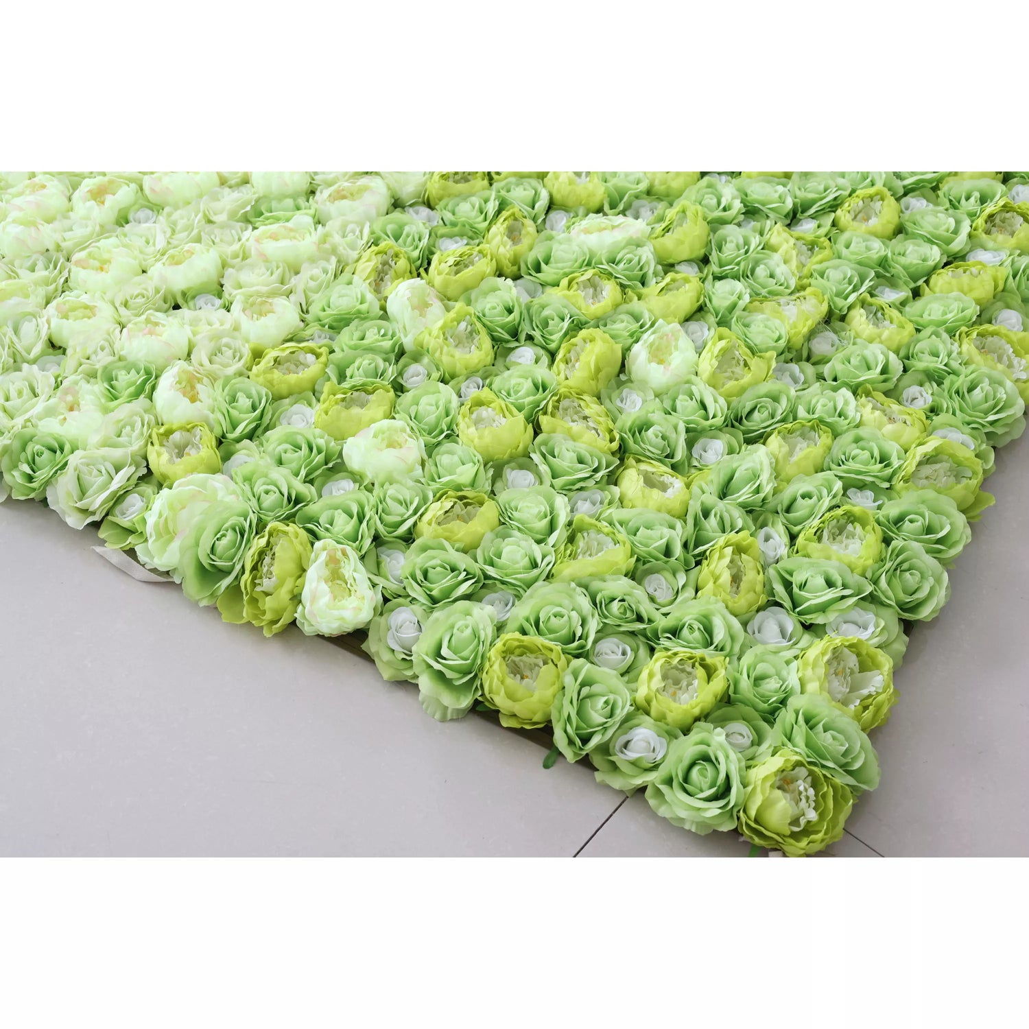 ValarFlowers Artificial Floral Wall Backdrop: Serene Spring Gradient - Uma transição suave de Lime Lush para Crystal Clear-VF-249