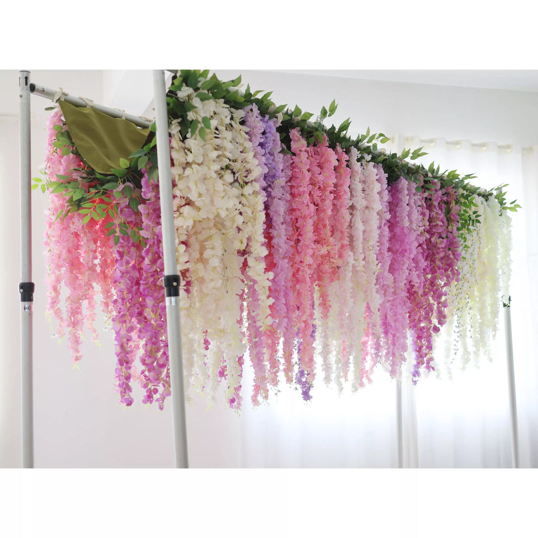 Toile de fond murale florale artificielle ValarFlowers: Wisteria en cascade au pays des merveilles-une symphonie de Pastels-VF-278