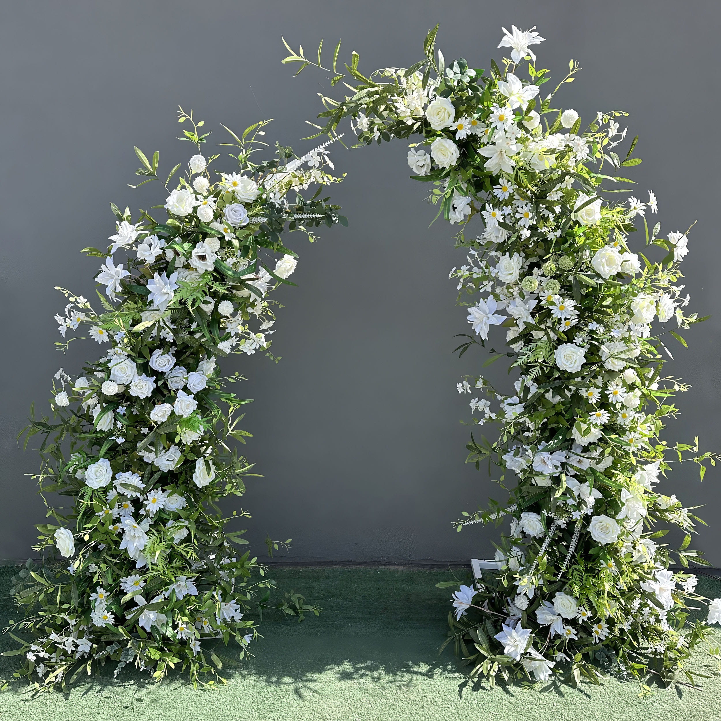 Flowers for wedding selling arch