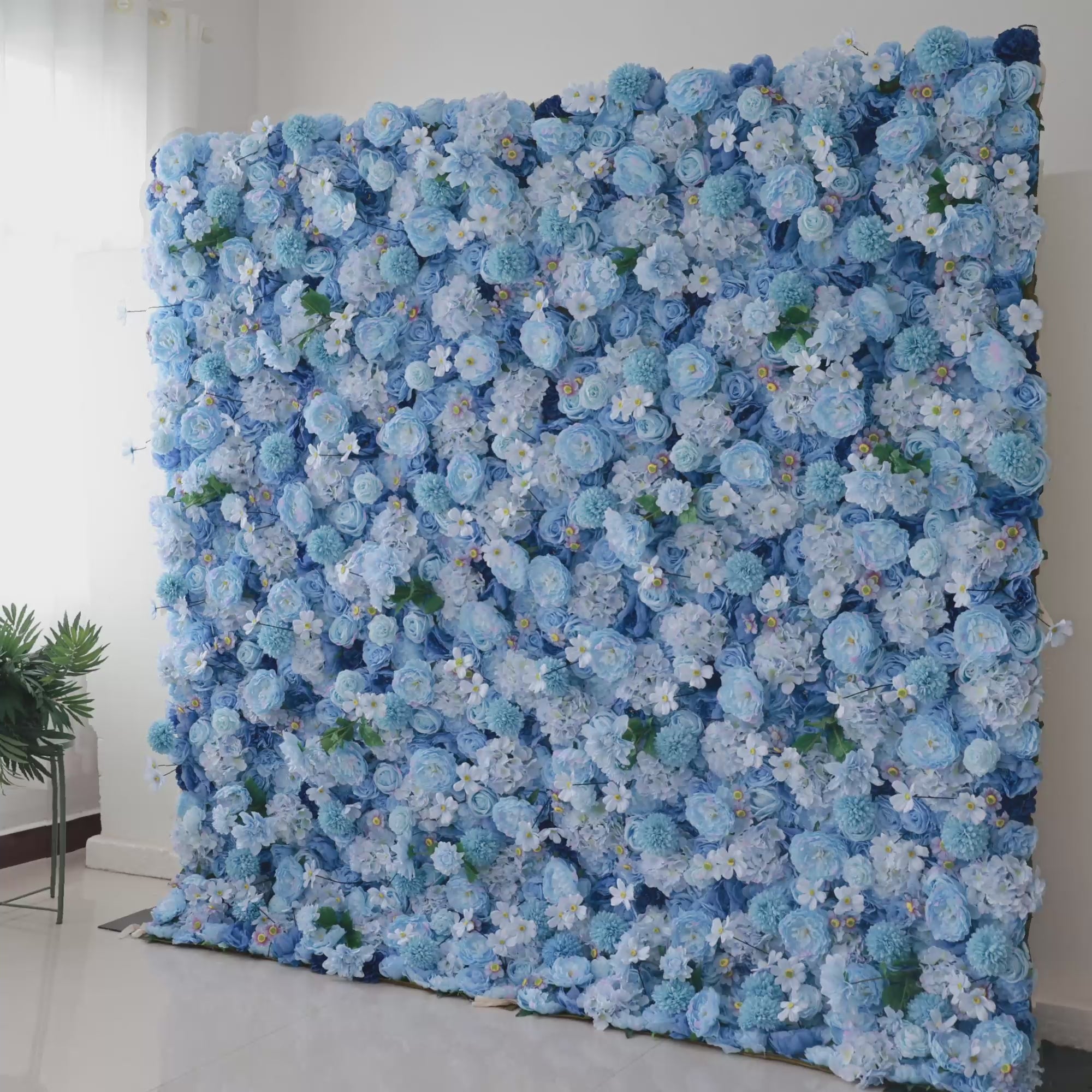 Valar Flowers Apresenta: Azure Blooms Gala – Uma Encantadora Medley de Azul Céu &amp; Flores de Tecido Branco Perolado – Exposição Floral Principal para Festas de Verão, Celebrações e Acentos Domésticos Modernos-VF-219-4